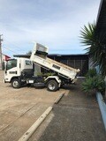 Isuzu NPR200 Tipper Truck (Manual)