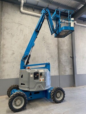 Knuckle Boom Lift - 34FT (12.6m) RT Diesel (Genie Z34D) #01