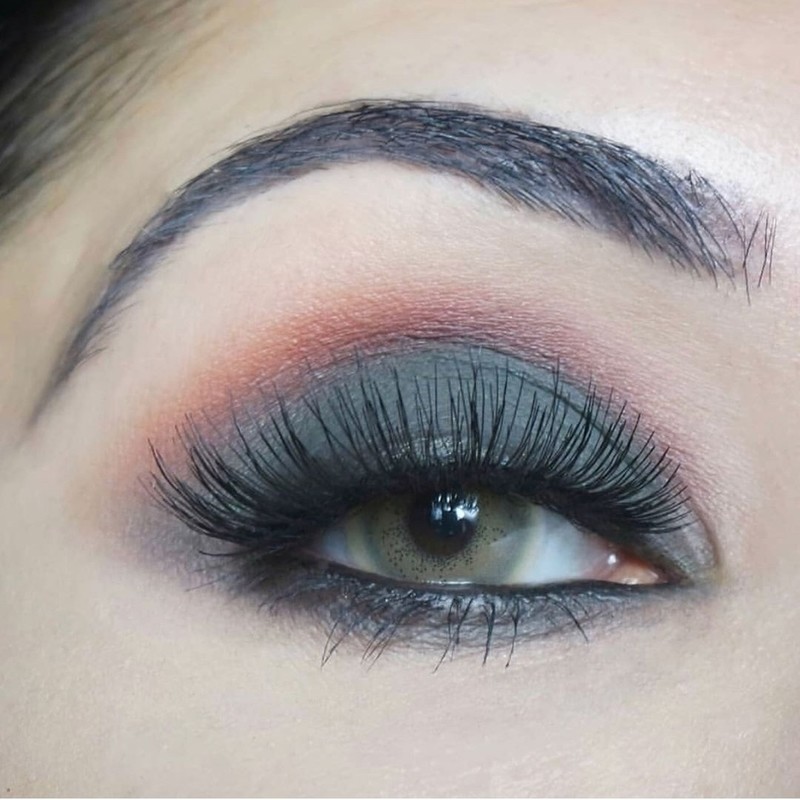 Batis Brown