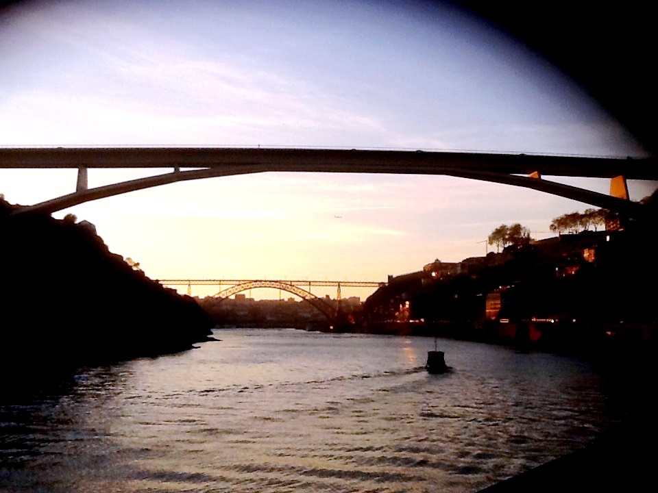 PORTO CITY TOUR WITH A VAN UP TO 8 PAX MINIMUM 5 PAX