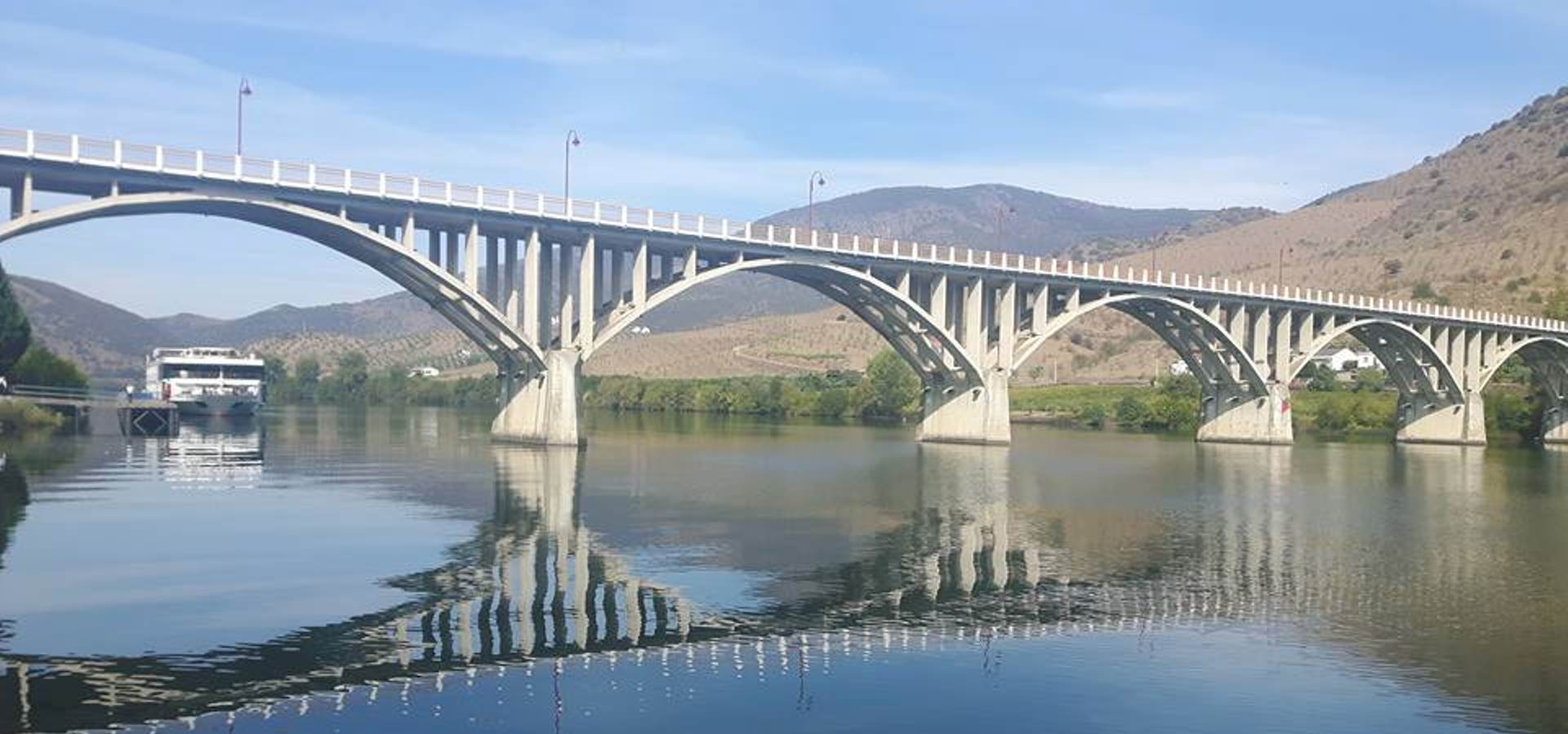DOURO VALLEY TOUR