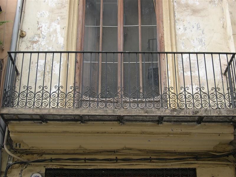 Balcon Espagne ,selon photo fournie par le client