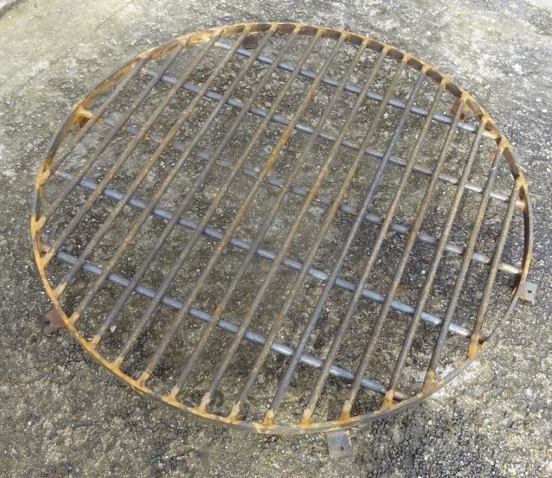 grille de puits  fixe fer rond de 14 mm