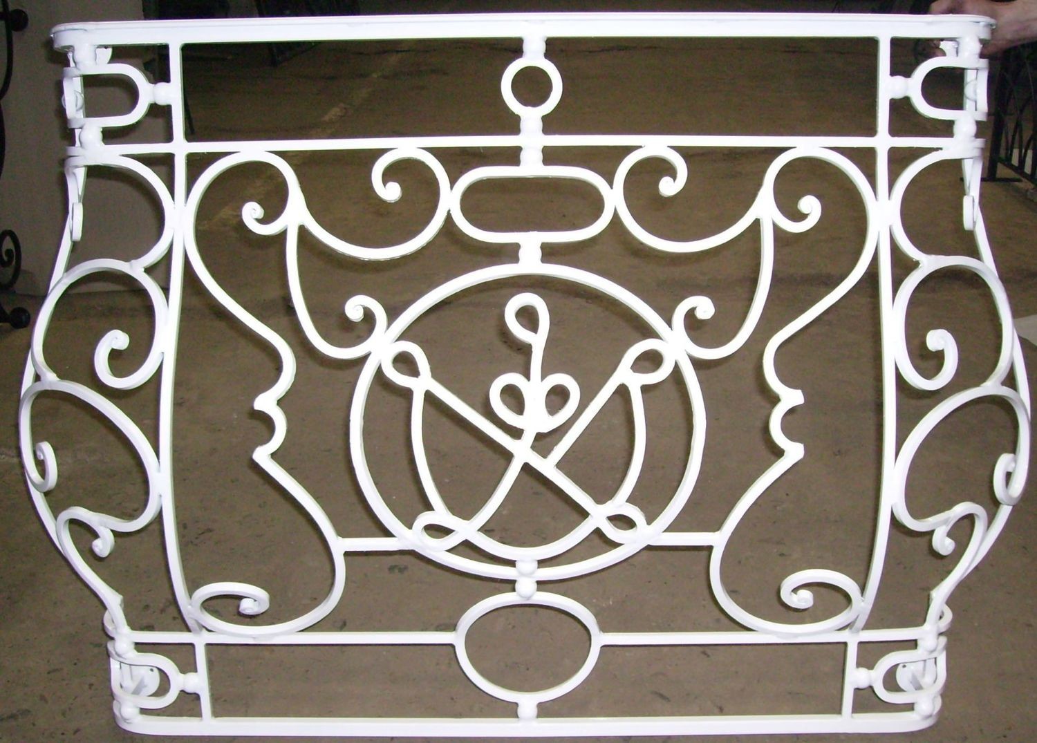 balcon Rillé,cintré,reproduction modèle XVIIIem