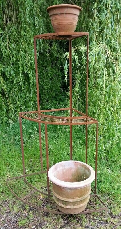 étagère d'angle, de fleuriste pour grandes fleurs