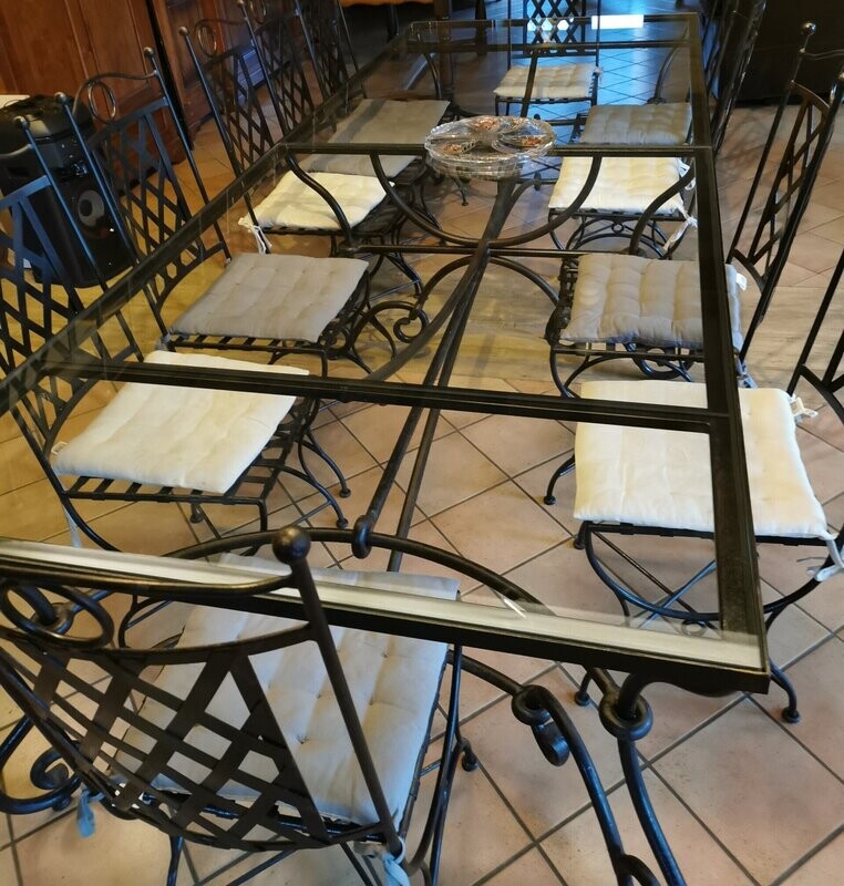 grande table de 320 cm x 120xm,pietement fer de 25 mm