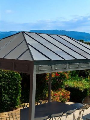 pergola  sur mesure a partir d un dessin fourni ,toit polycarbonate