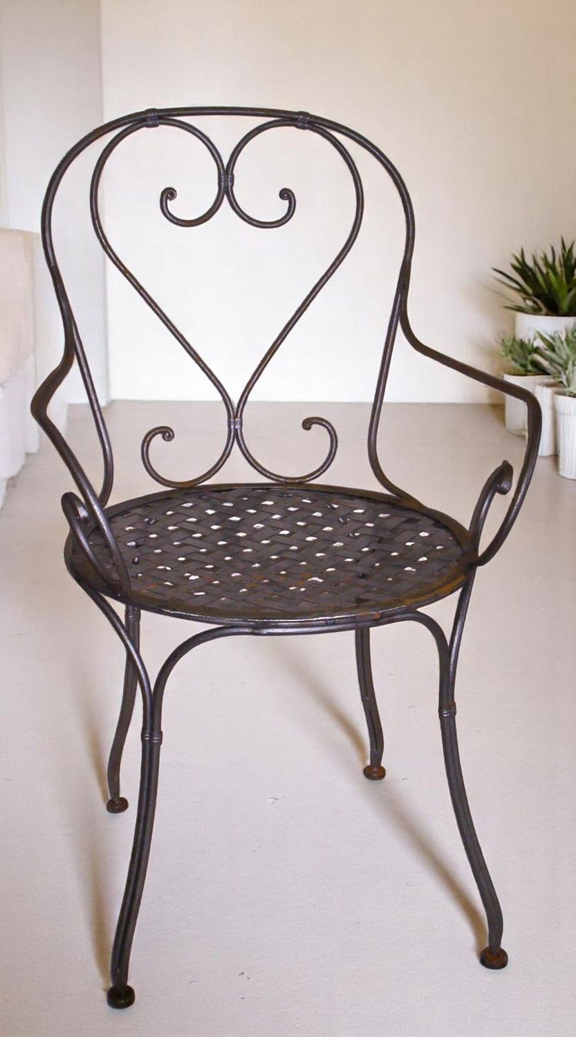 fauteuil coeur en fer forgé sur mesure