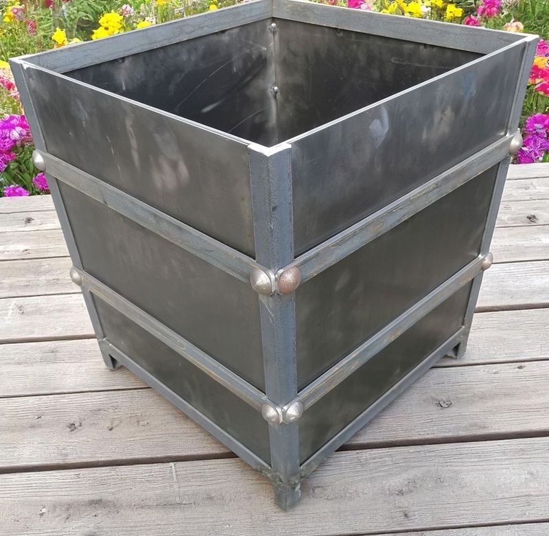 Bac a citronnier de 60 x60x70 cm avec une charnière pour l'ouvrir