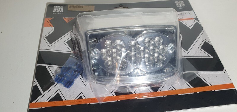 ACHTERLICHT LED ACHTERLICHT LED "LEXUS" MBK BOOSTER SPIRIT '04>