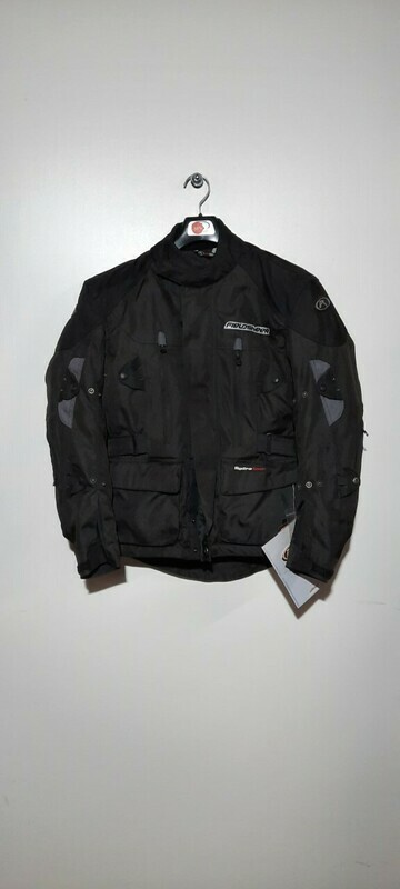 FIELDSHEER HYDRO BLACK M