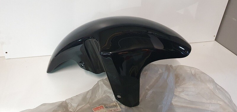 4FM-21511-01-4B VOORSPATBORD YAMAHA FZR600R '94-'95 YZF750R '93 4FM-21511-01-4B VOORSPATBORD YAMAHA FZR600R '94-'95 YZF750R '93