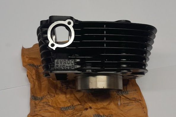 cilinder Yamaha XVS650 Dragstar 4VR-11310-11 cilinder Yamaha XVS650 Dragstar 4VR-11310-11