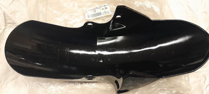 5SL-21511-00P4 FENDER, FRONT YAMAHA YZF-R6  R6  '03>'04
