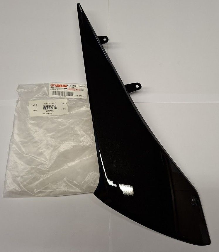 MOLE, SIDE COVER 1 XP530E-A -  TMAX 530 2017-2018 / ZIJDEKSEL LINKS XP530E-A -  TMAX 530 2017-2018 / BC3-2171L-00-P2