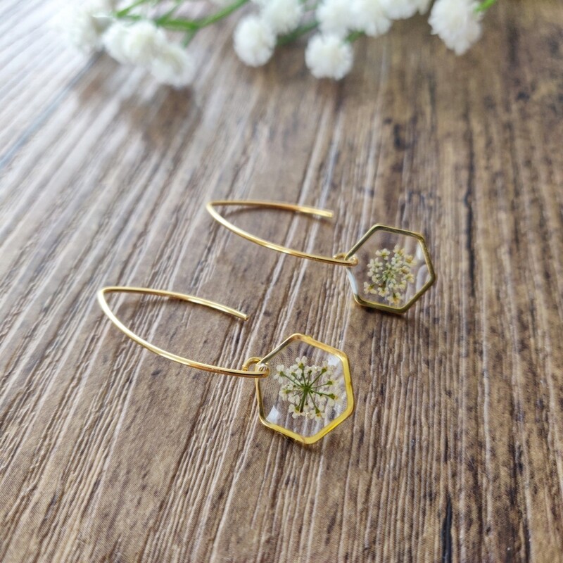 Queen Anne's Lace: oorbellen goud hex lang klein