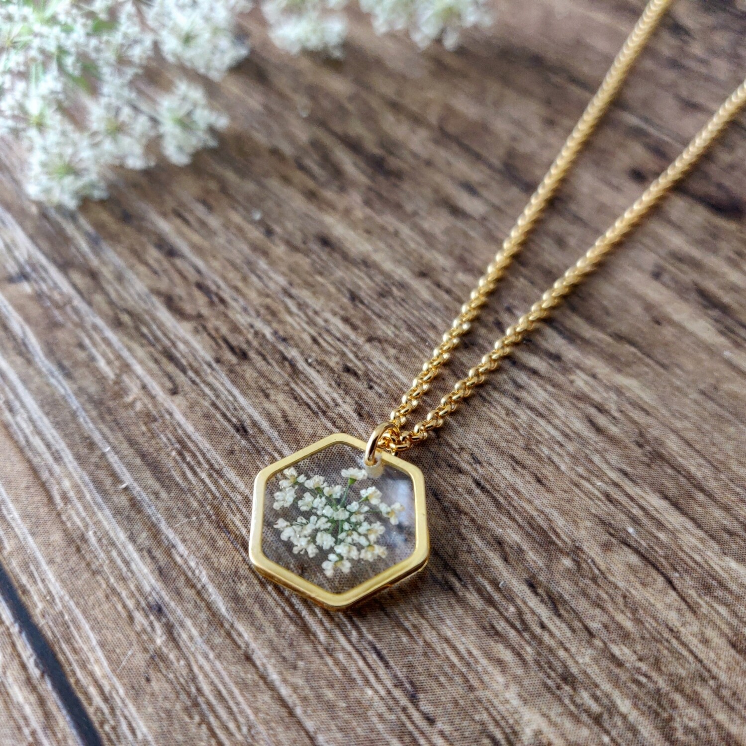 Queen Anne&#39;s Lace: ketting goud hex klein