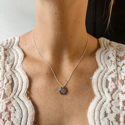 Vergeet me nietje: ketting zilver hex klein