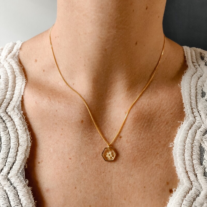 ELDERFLOWER: ketting goud hex klein