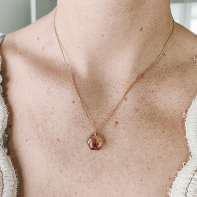 Pressed roses: ketting goud hex