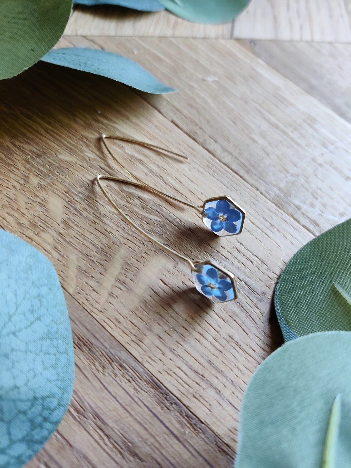 Vergeet me nietje: oorbellen goud hex lang klein
