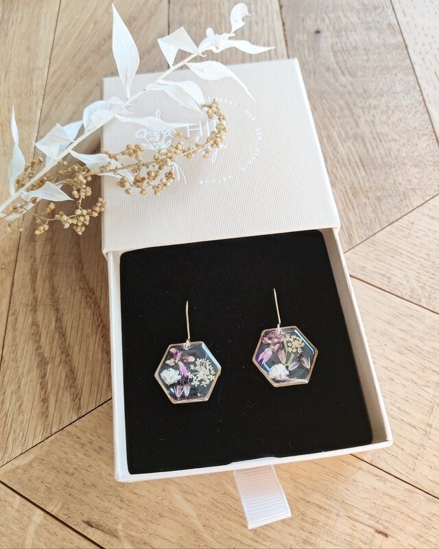 Rose touch: oorbellen hex groot
