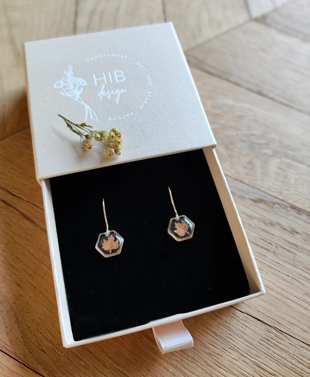 FORREST: oorbellen little leafs goud