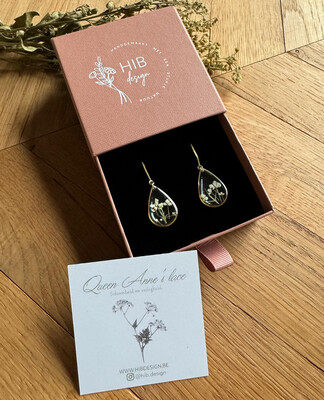 Queen Anne’s Lace: oorslingers goud