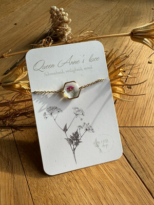 Queen Anne’s Lace: Armband Deep Pink
