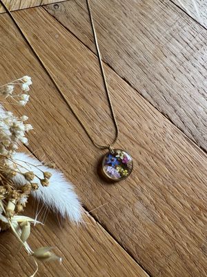 Ketting: bloementuin