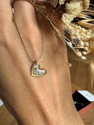 As ketting: liefde