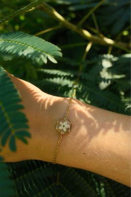 ELDERFLOWER: armband goud hex klein