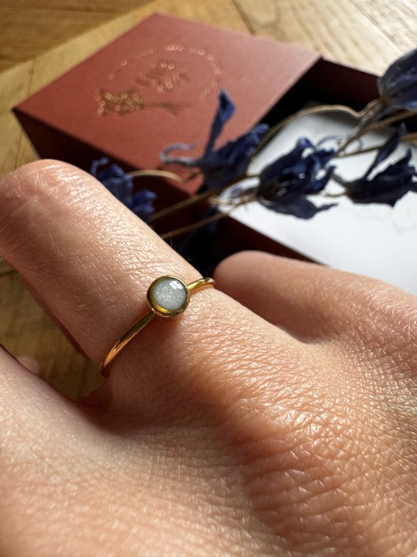 Moedermelk ring: goud