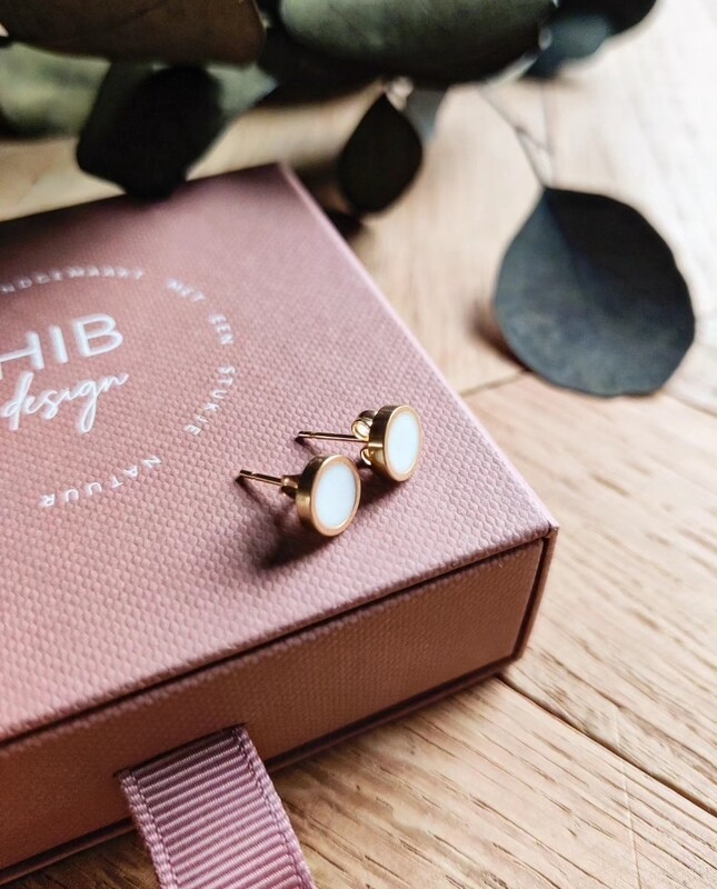 Moedermelk oorbellen: studs 10mm