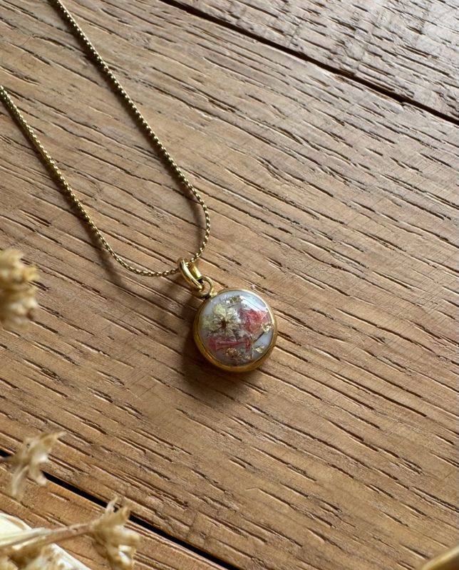 Moedermelk ketting: op maat