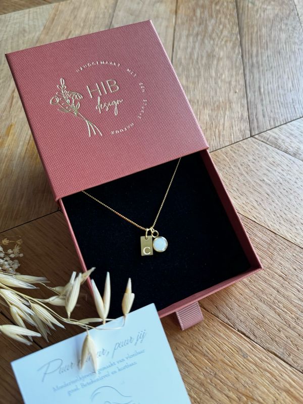 Moedermelk ketting rond 6mm: + letterbedel(s)