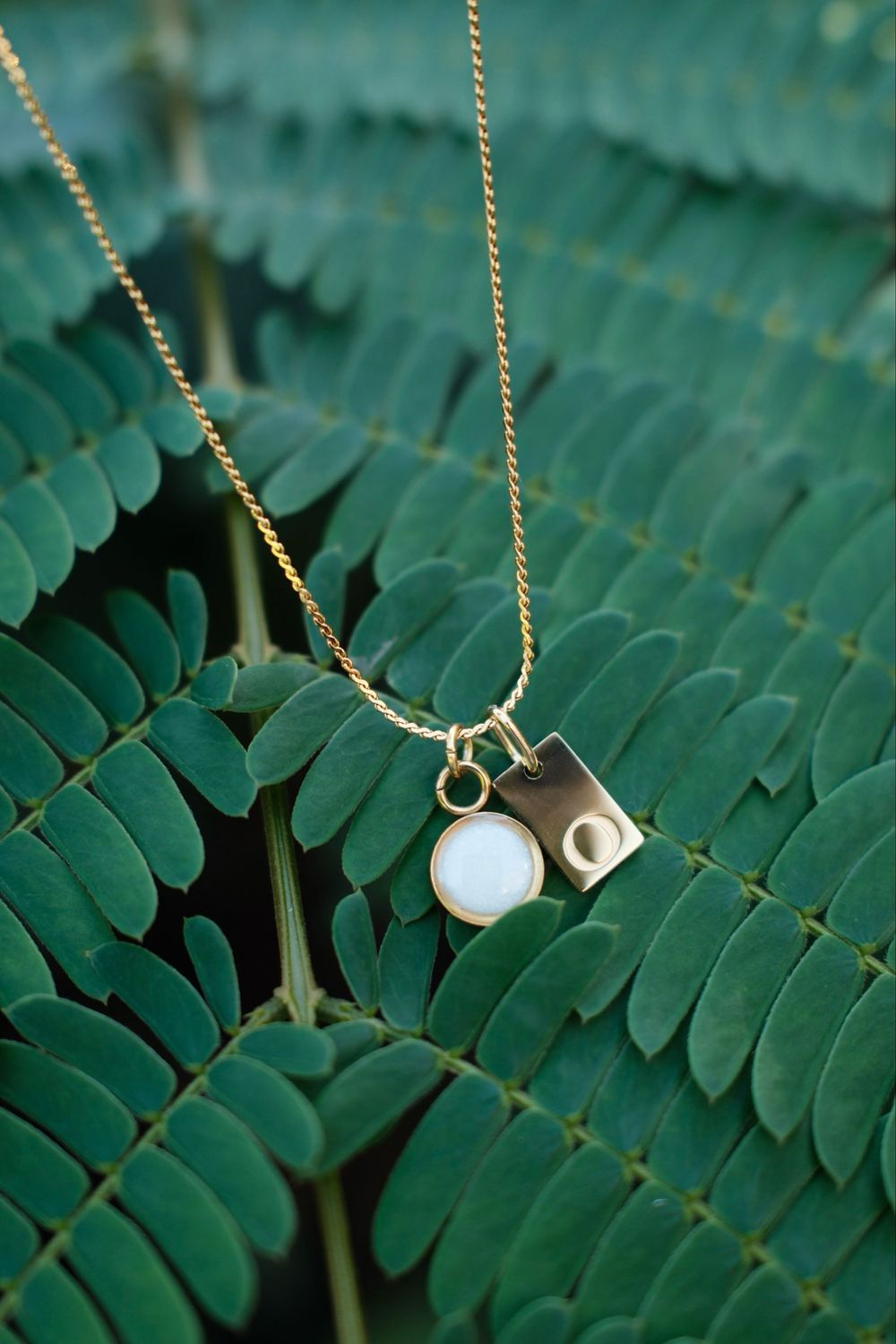 Moedermelk ketting rond 6mm: + letterbedel(s)