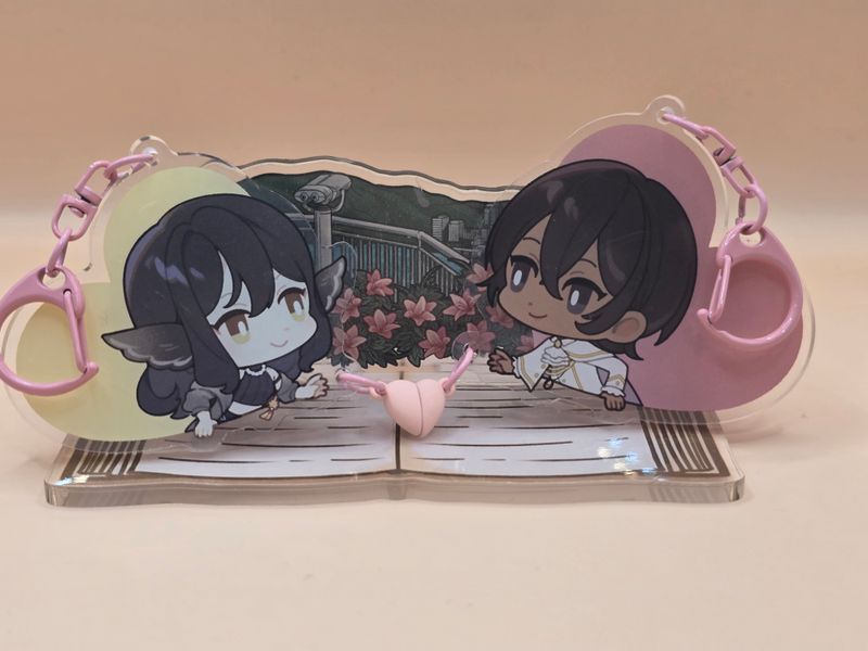 PBH Clasping Keychain Pair - Miho x Juliet PBH Clasping Keychain Pair - Miho x Juliet