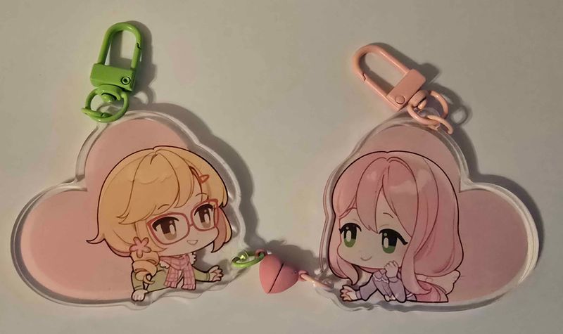 HotW Clasping Keychain Pair - Maddie x Abby
