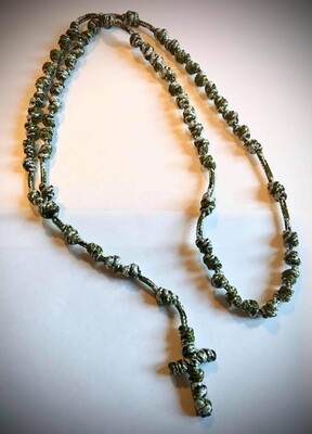 CHILWORTH ROSARY BEADS - Silver Birch (green/silver)