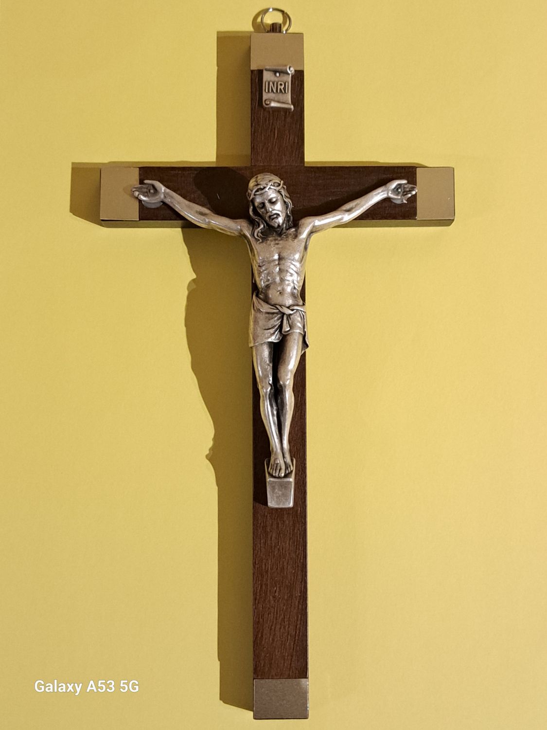 Walnut Wood Crucifix 10 "