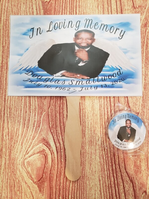 Ribbons/Fans/Buttons