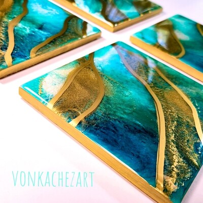 Ocean And Geode Inspired Resin Epoxy Set of 4 Coasters
