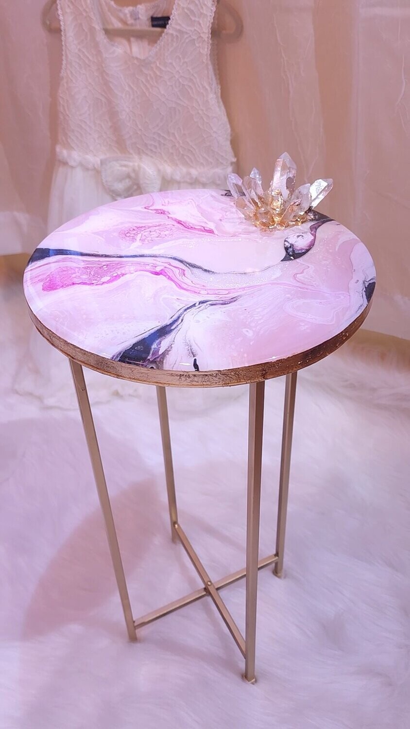 Jewelry Luxury Side Resin Table With Quartz Crystals