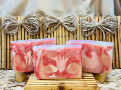 Goat Yogurt Soap: Raspberry Eclipse Goat Yogurt Soap: Raspberry Eclipse