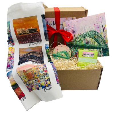 Newcastle and Gateshead Gift box - includes Bag, Pendant, Soap and Greeting Card