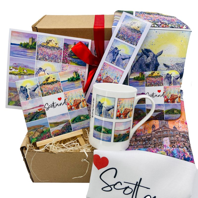 Deluxe Scotland Art Gift box - includes Ceramic Tile with Easel, Tea Towel, Bone China Cup, Coaster, Bookmark and Greetings Card