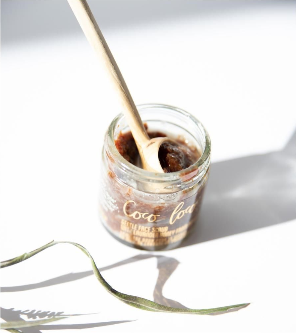 COCO LOCO de Comette Cosmetics