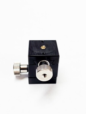 XY 300 Micromanipulator