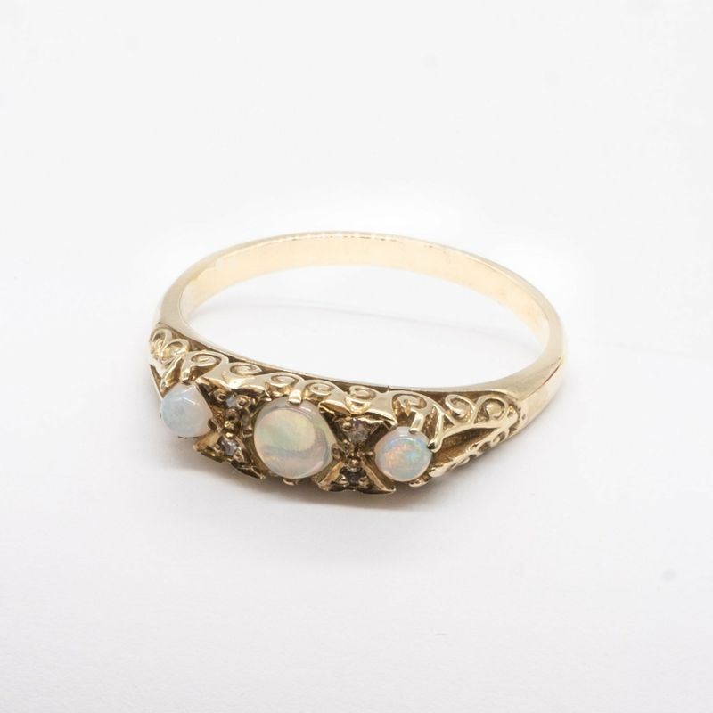 9ct yellow gold 3 opal and 4 diamond victorian style ring